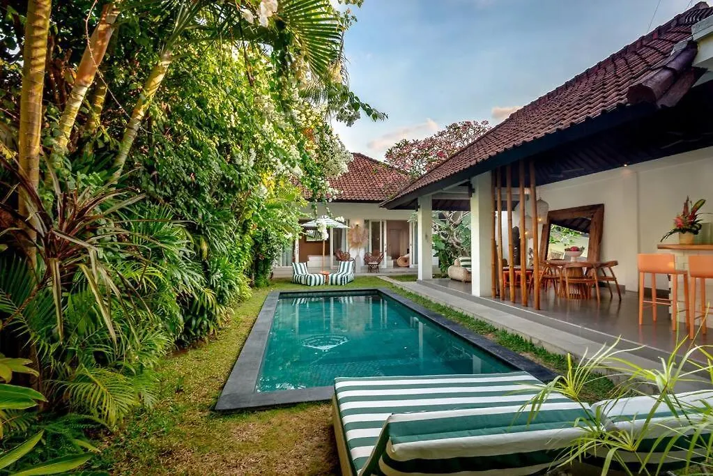 Villa Anouk Seminyak  سمينياك
