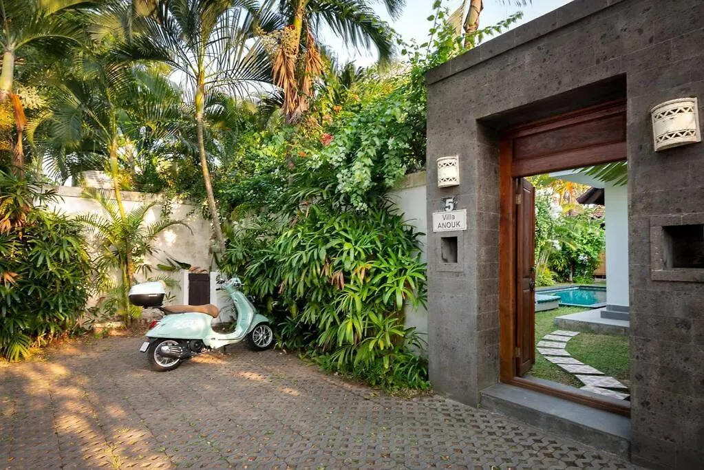 Villa Anouk Seminyak إندونيسيا