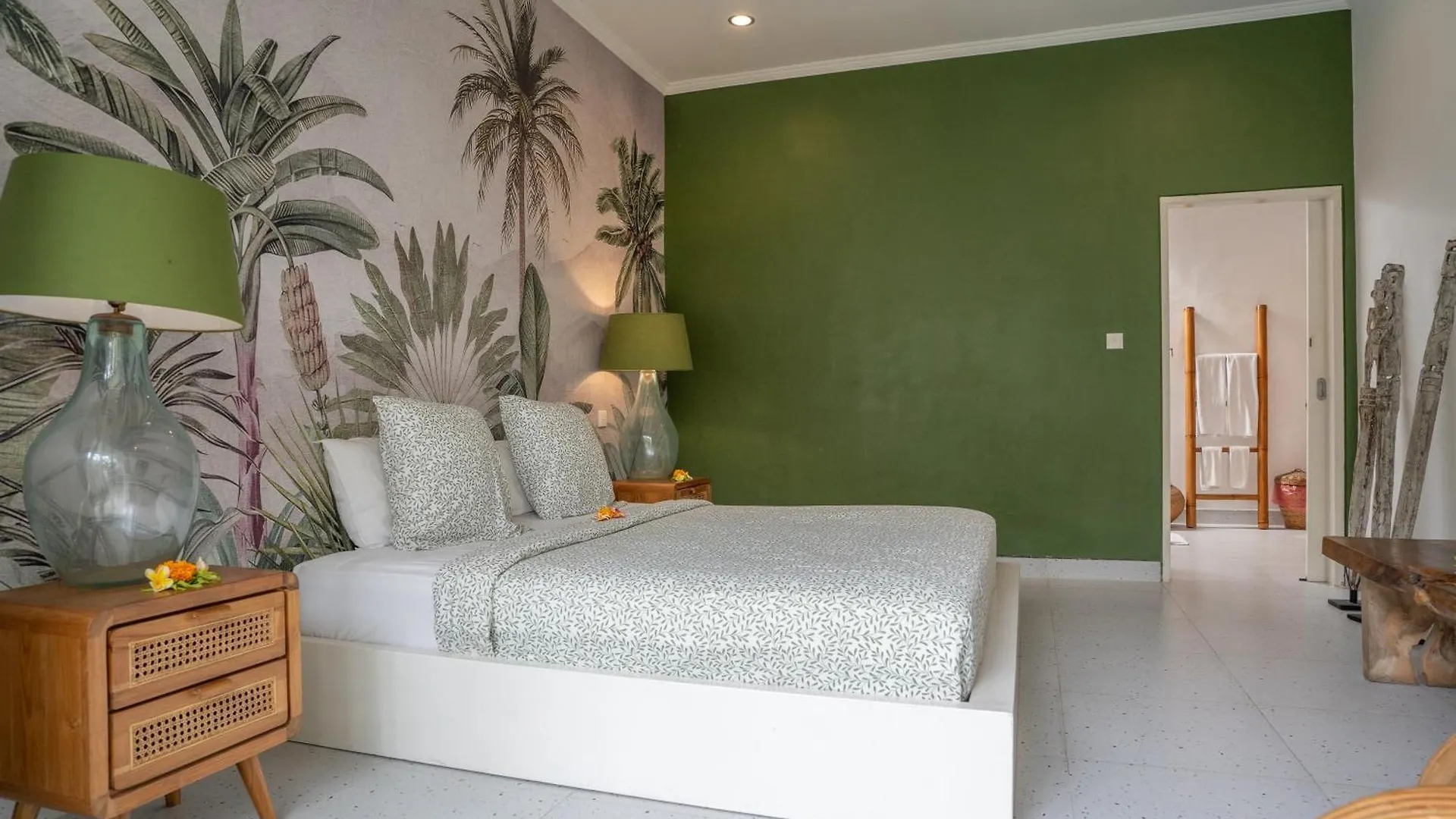 Villa Anouk Seminyak  سمينياك