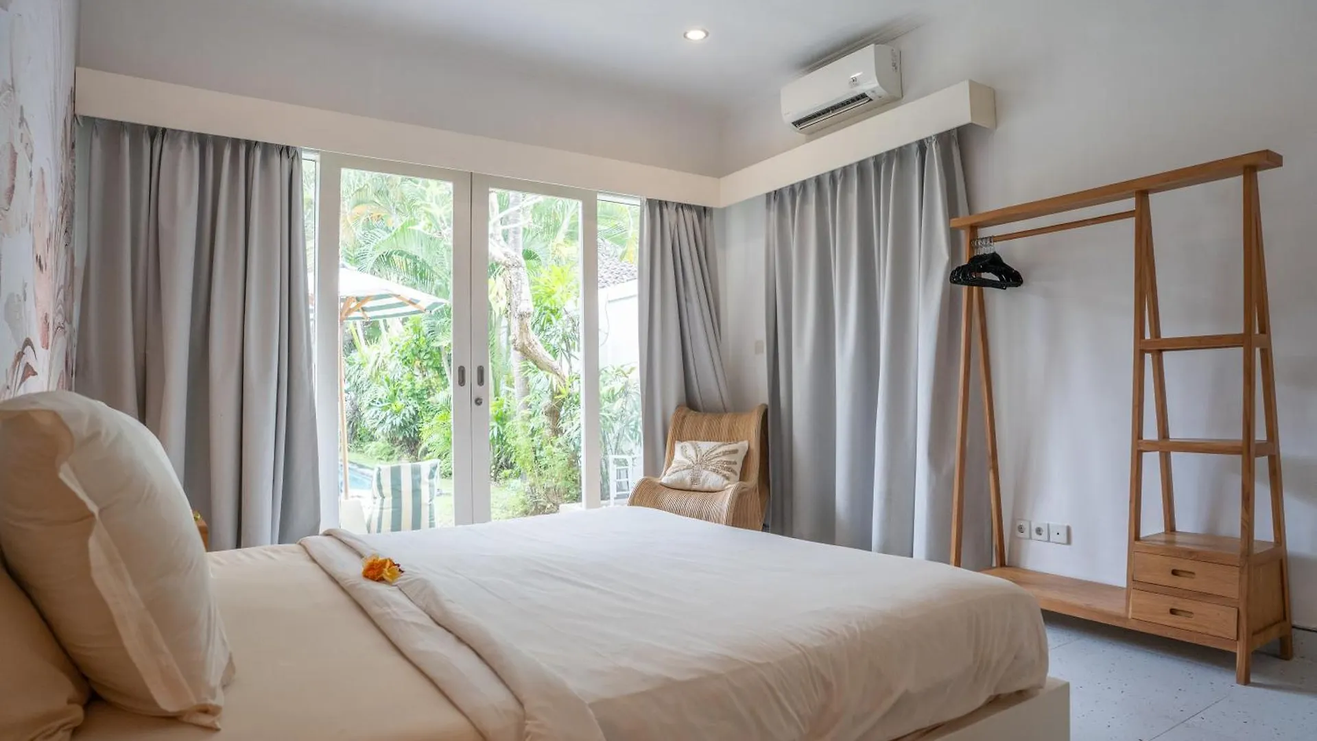 Villa Anouk Seminyak  سمينياك