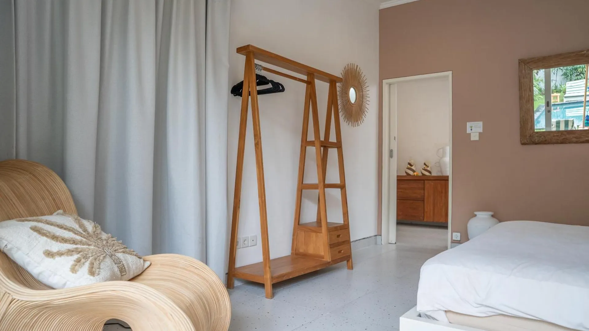 Villa Anouk Seminyak 0*, سمينياك